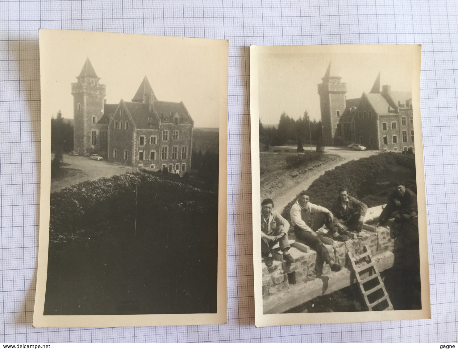 19B - Photo Cartes Ouvriers Maçons Sur Chantier Proche Château Belgique - Professions