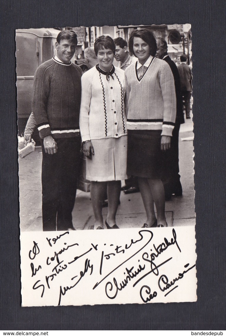 Carte Photo Autographe Signature  Veritable Marielle Et Christine Goitschel Et Skieur Homme à Identifier Ski - Winter Sports