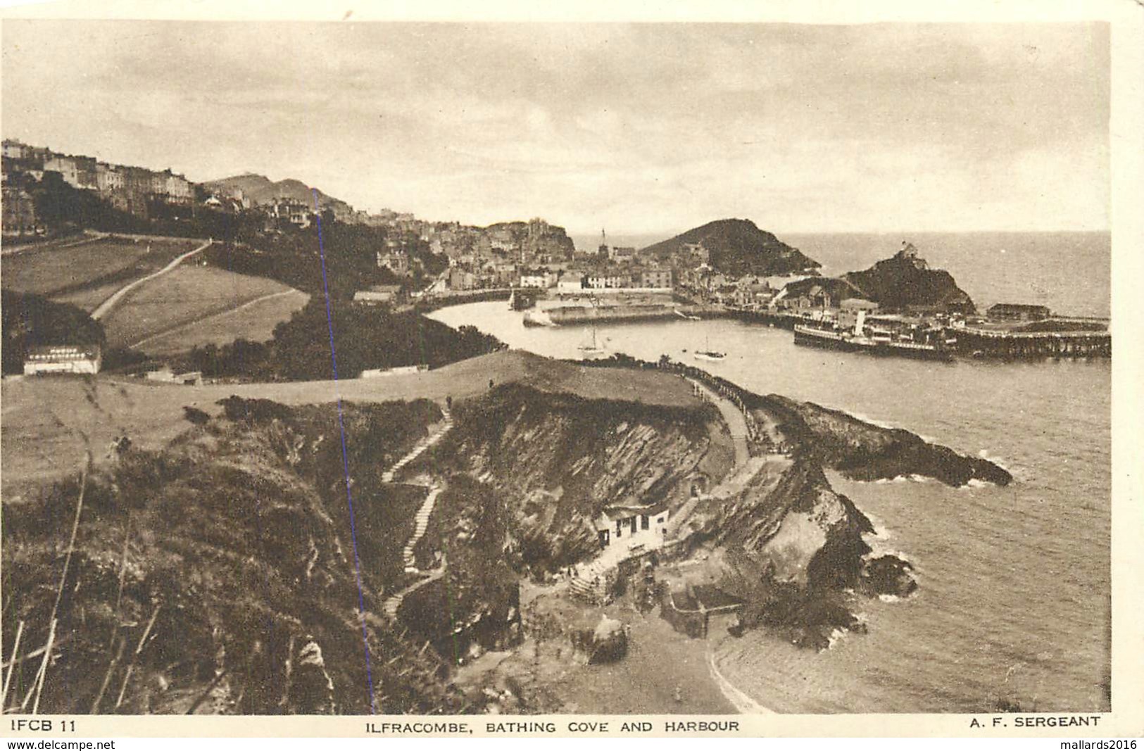 ILFRACOMBE, BATHING COVE & HARBOUR - AN OLD POSTCARD #84723 - Ilfracombe