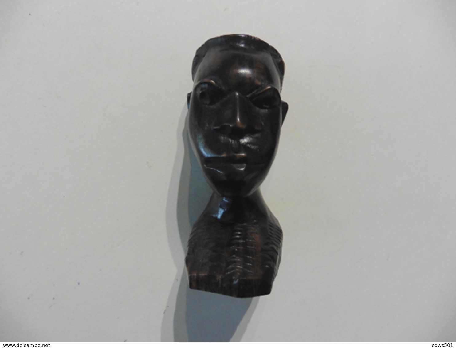 Tête Africaine ,Portrait Sculpté En Bois Noble - Art Africain