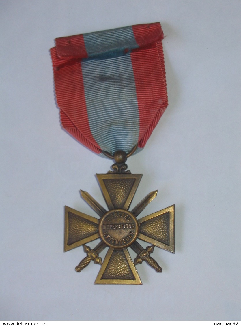 Décoration / Médaille THEATRE DES OPERATIONS EXTERIEURES Avec 1 Citation  ***** EN ACHAT IMMEDIAT **** - France