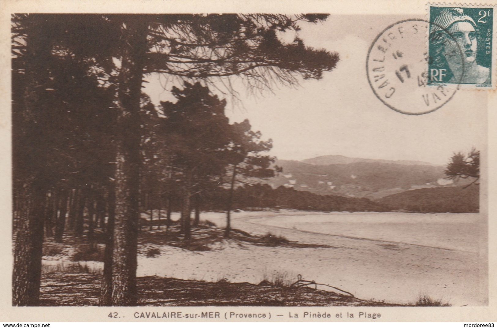 FRANCE - CPA - CAVALAIRE SUR MER - LA PINEDE ET LA PLAGE - Cavalaire-sur-Mer