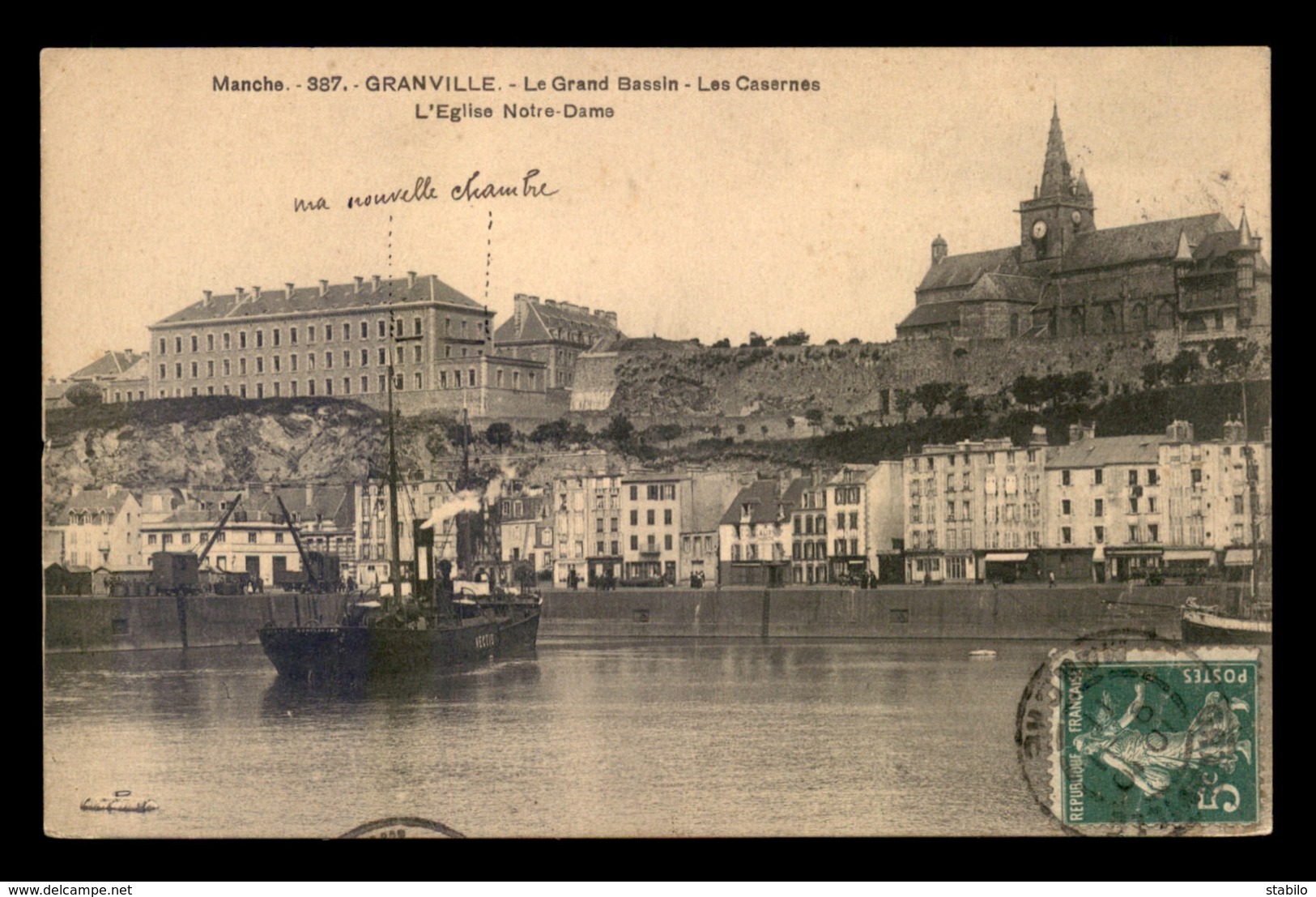 BATEAUX - CARGOS - LE VECTIS SUNDERLAND AU GRAND BASSIN DE GRANVILLE (MANCHE) - Commerce