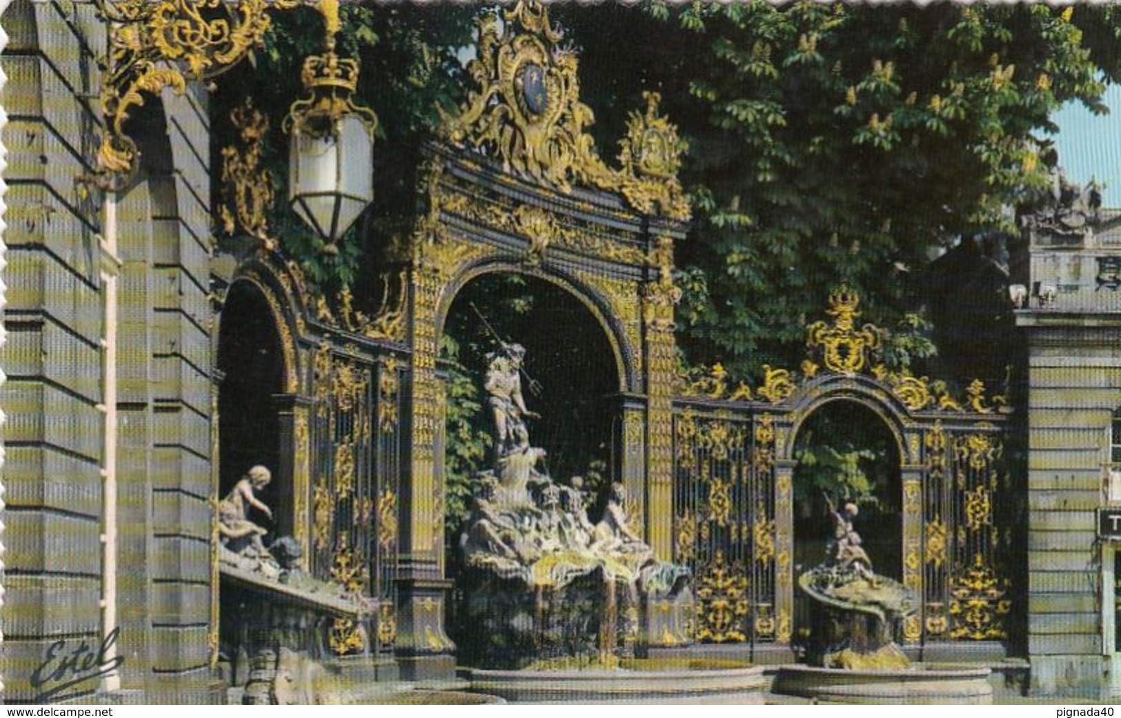 Cp , 54 , NANCY , Fontaine De Neptune, Oeuvre Du Sculpteur Barthélémy Guibal, Grilles De Jean Lamour - Nancy