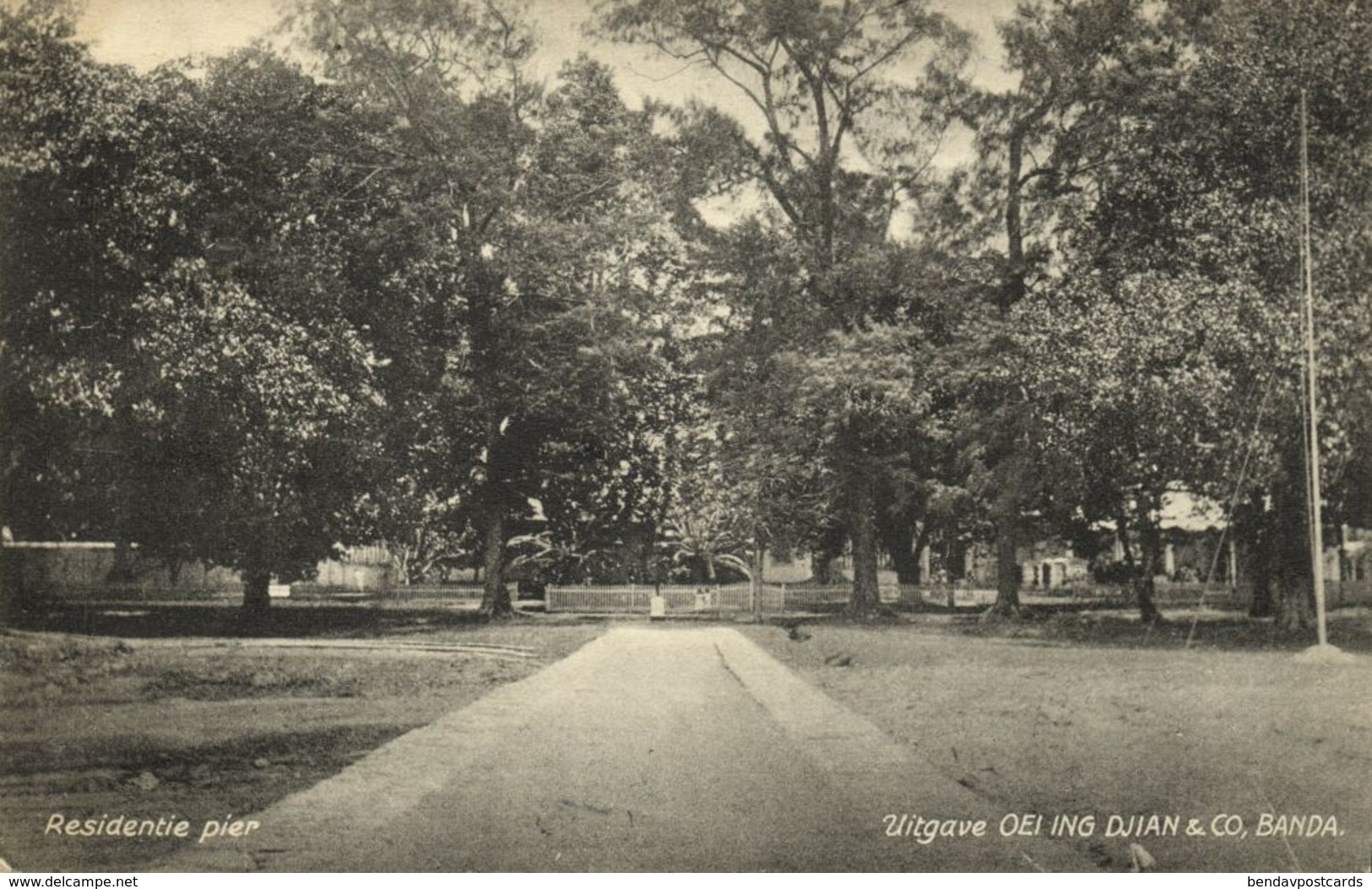 Indonesia, MOLUCCAS MALUKU, Banda Neira, Residence Pier (1916) Postcard - Indonesië