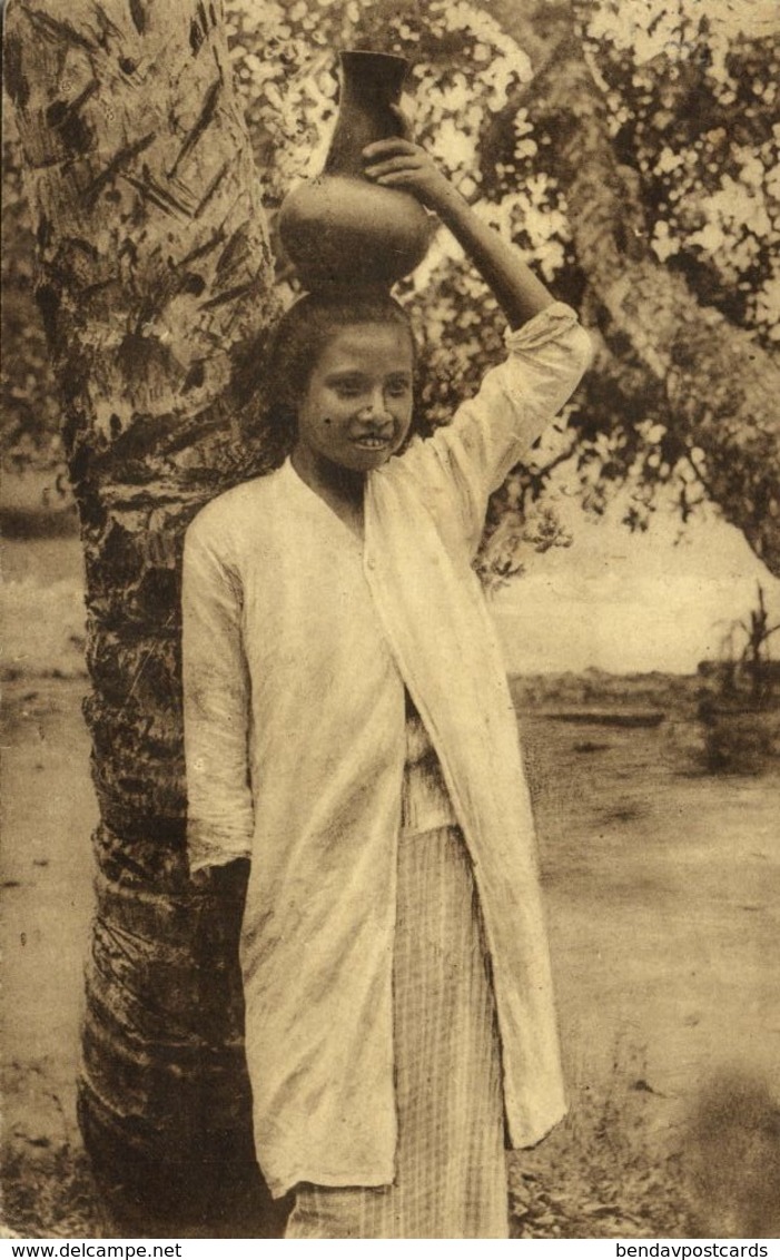 Indonesia, MOLUCCAS MALUKU AMBON, Young Water Carrier (1926) Mission Postcard - Indonesië