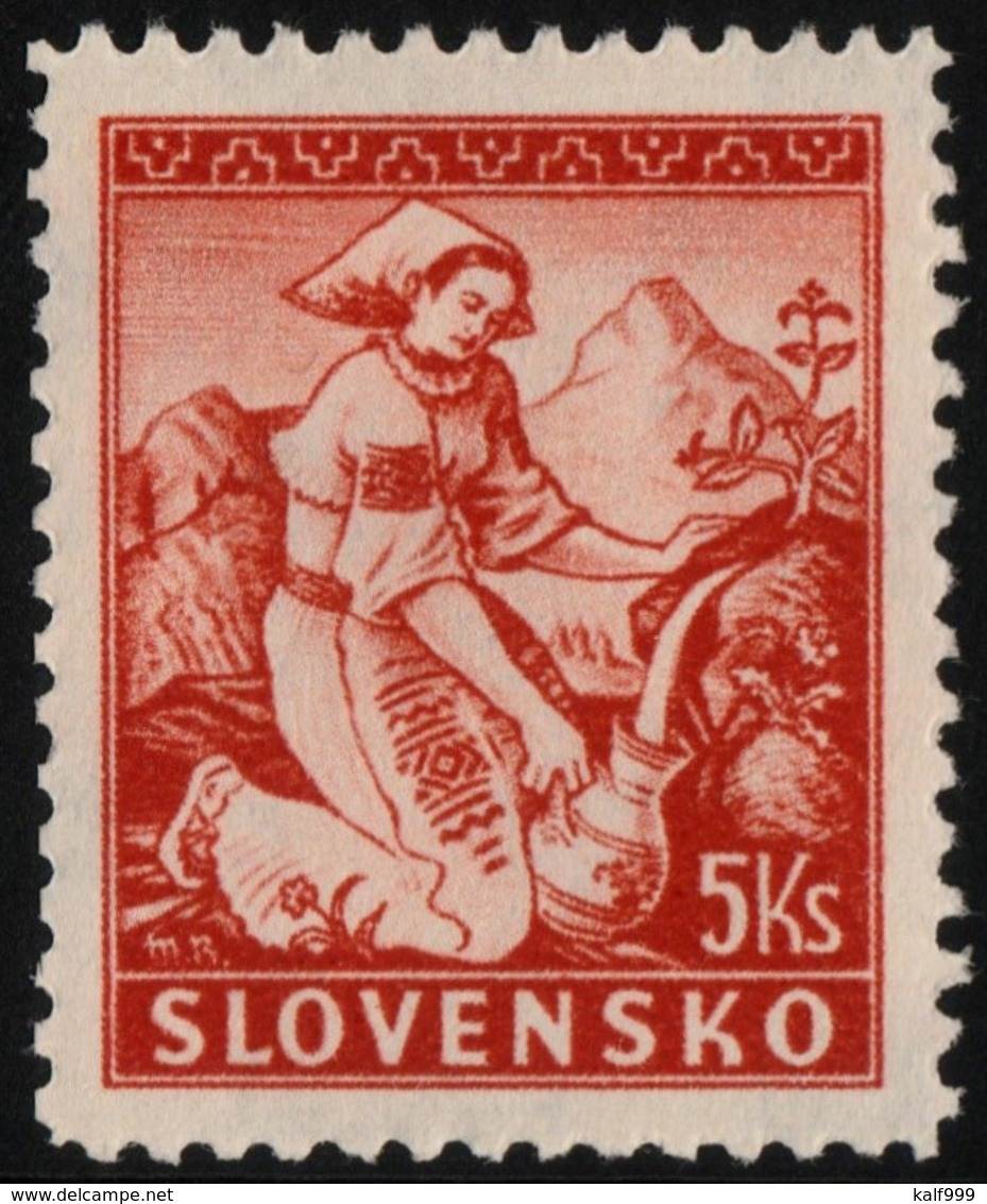 ~~~ Slovakia 1939 - Costumes - Perf 10½  - Mi. 45 B ** MNH OG  ~~~ - Unused Stamps