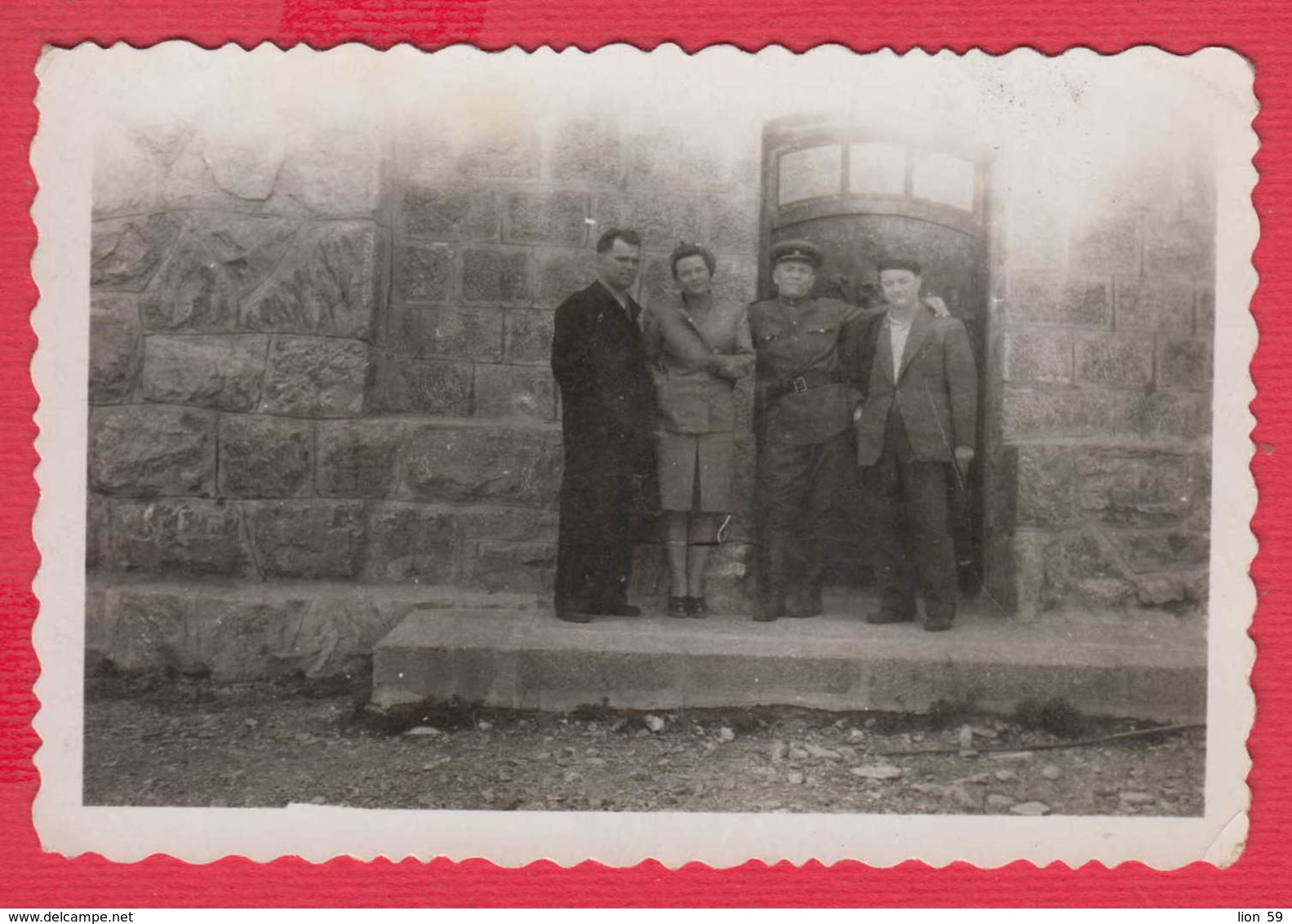 244860 / Varna - Lighthouse St. Nicholas - 1944 OFFICER MAN WOMAN  , Vintage Original Photo , Bulgaria Bulgarie - Personnes Anonymes