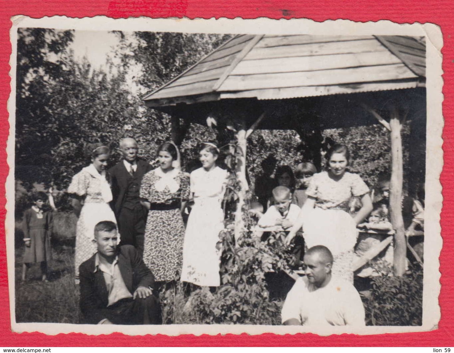 244887 / VILLAGE Karlukovo  Lukovit Municipality - 1938 MEN WOMEN BOY , Vintage Original Photo , Bulgaria - Personnes Anonymes