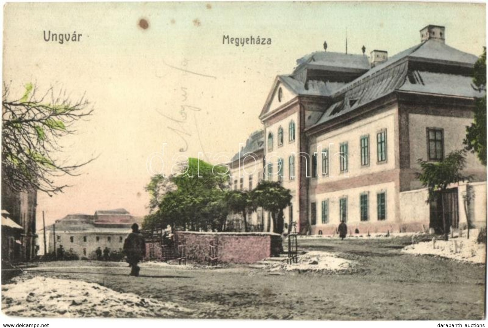 T3/T4 1911 Ungvár, Uzshorod, Uzhorod; Megyeháza, Utcakép / County Hall, Street View (kis Sarokhiány / Small Corner Short - Non Classificati