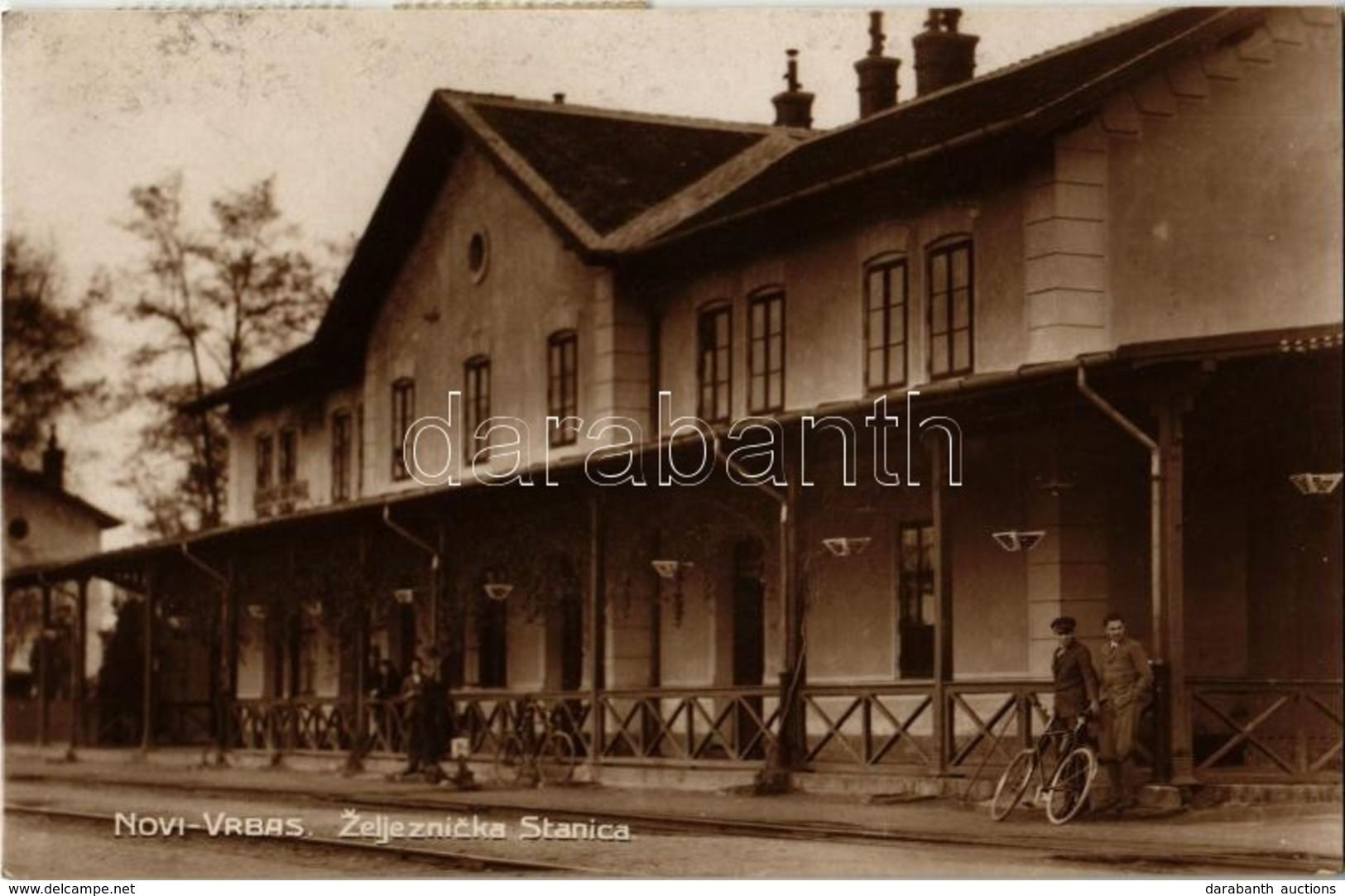 T2 Újverbász, Verbász, Novi Vrbas; Vasútállomás, Kerékpáros / Zeljeznicka Stanica / Railway Station, Bicycle. Photo Vajd - Non Classificati