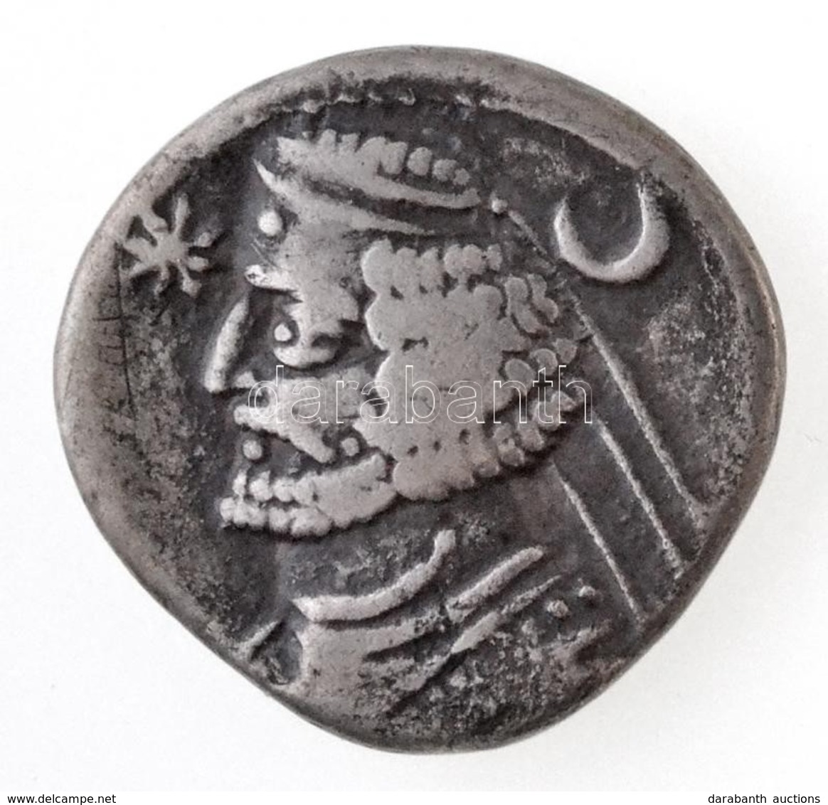 Párthus Birodalom / II. Oródész Kr. E. 57-38. Drachma (3,58g) Ag T:2,2-
Parthian Empire / Orodes II 57-38. BC. Drachm Ag - Ohne Zuordnung