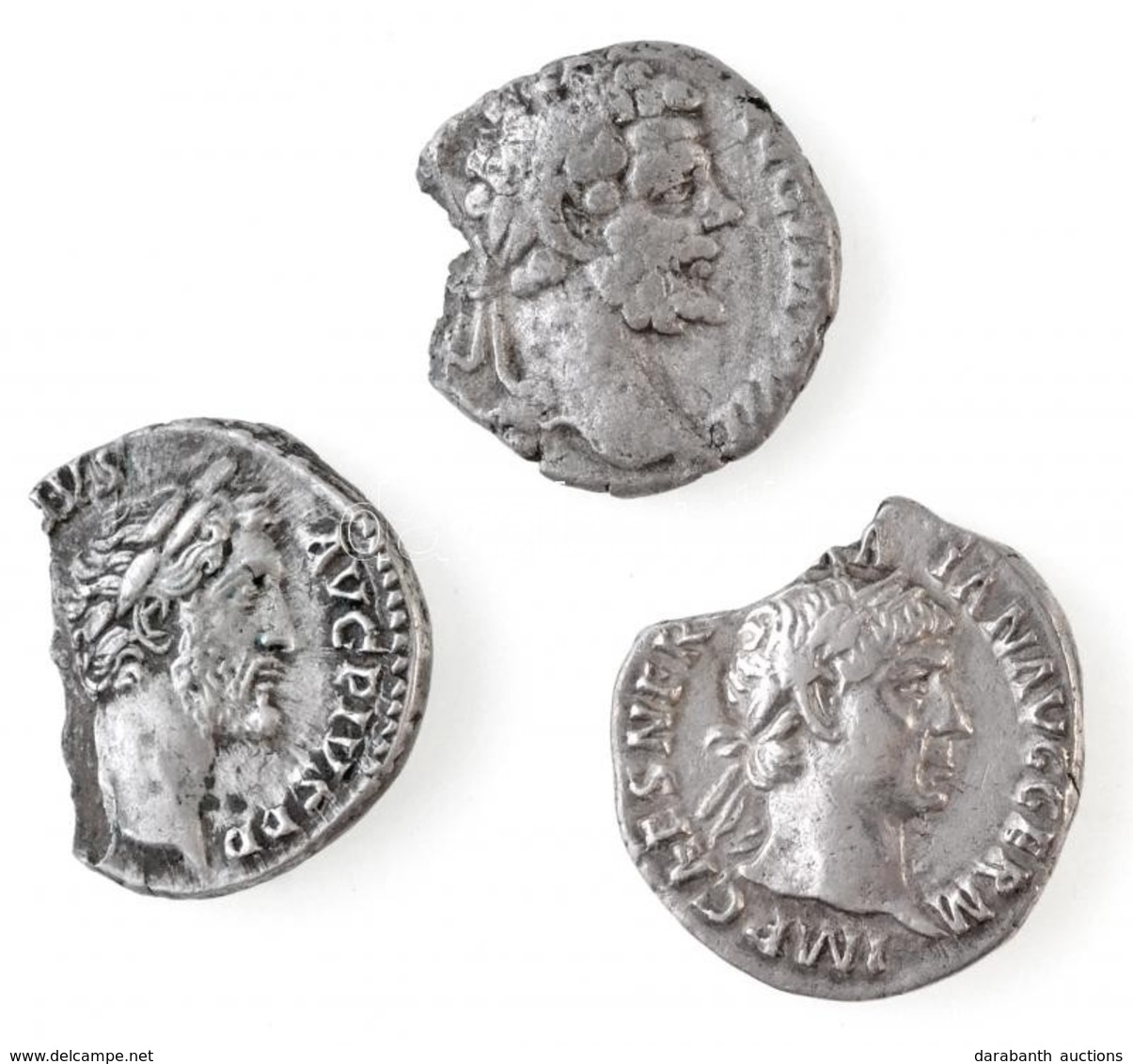 3db Klf Sérült Római Denár, Közte Traianus, Antoninus Pius T:3-
3pcs Of Diff Roman Denarius Coins, Including Trajan, Ant - Non Classificati