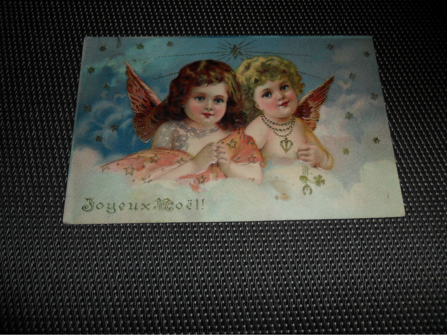 Anges ( 161 )  Ange  Engelen  Engel   Angelot  Carte Gaufrée  Reliëf - Anges