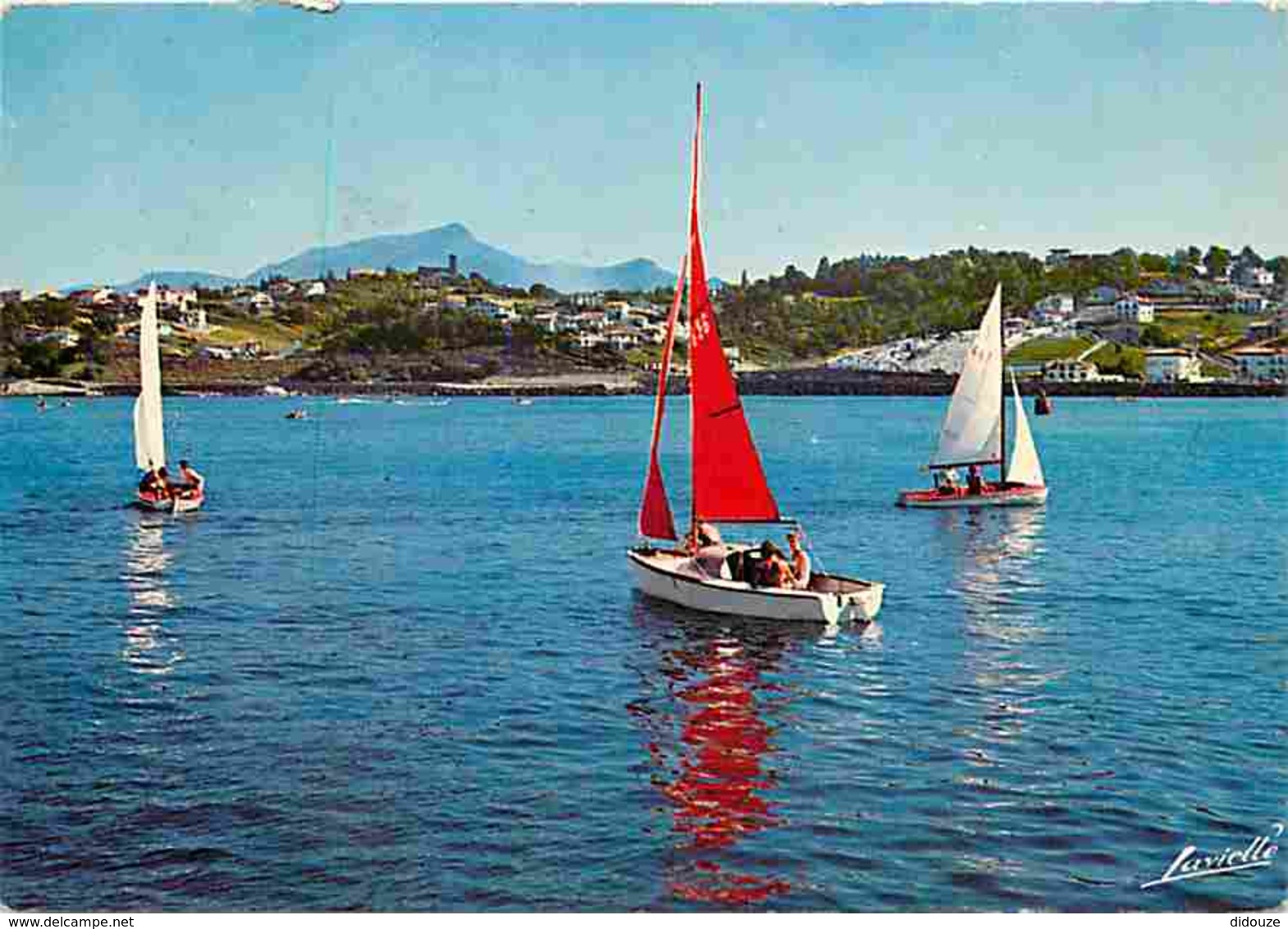 64 - Ciboure - Soccoa - Voiliers Sur La Baie De St Jean De Luz - Au Fond La Rhune - Voir Scans Recto-Verso - Autres & Non Classés