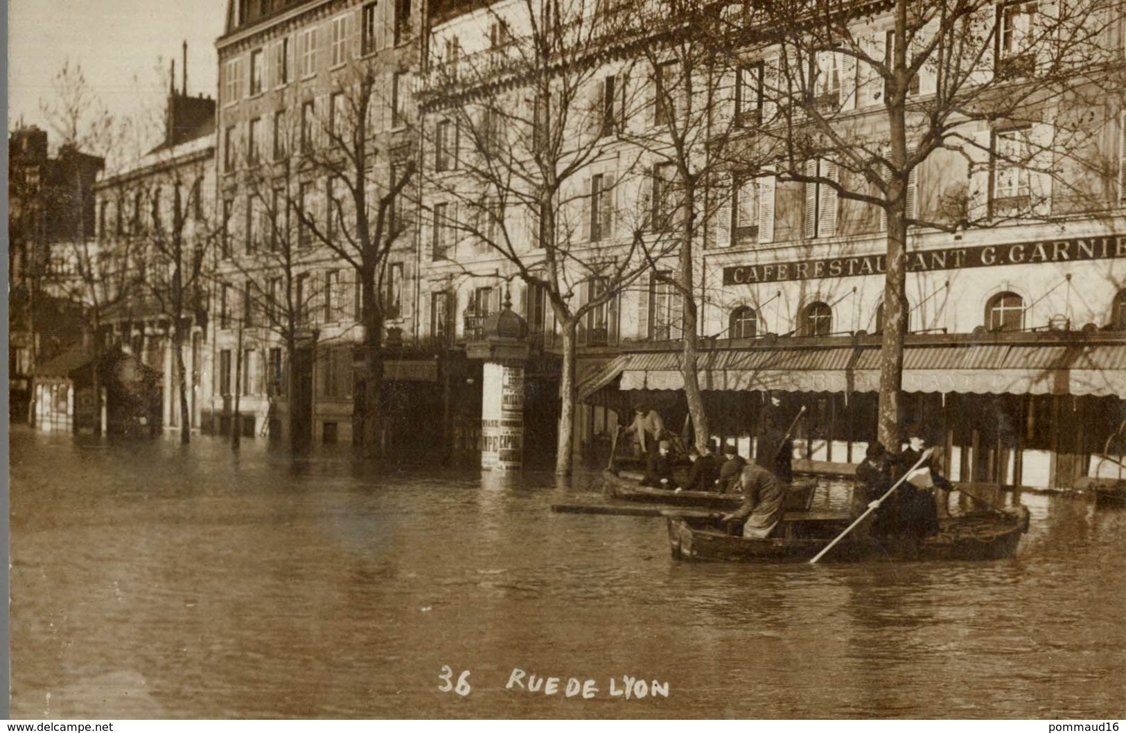 CPA Paris Rue De Lyon - Animée - Alluvioni Del 1910