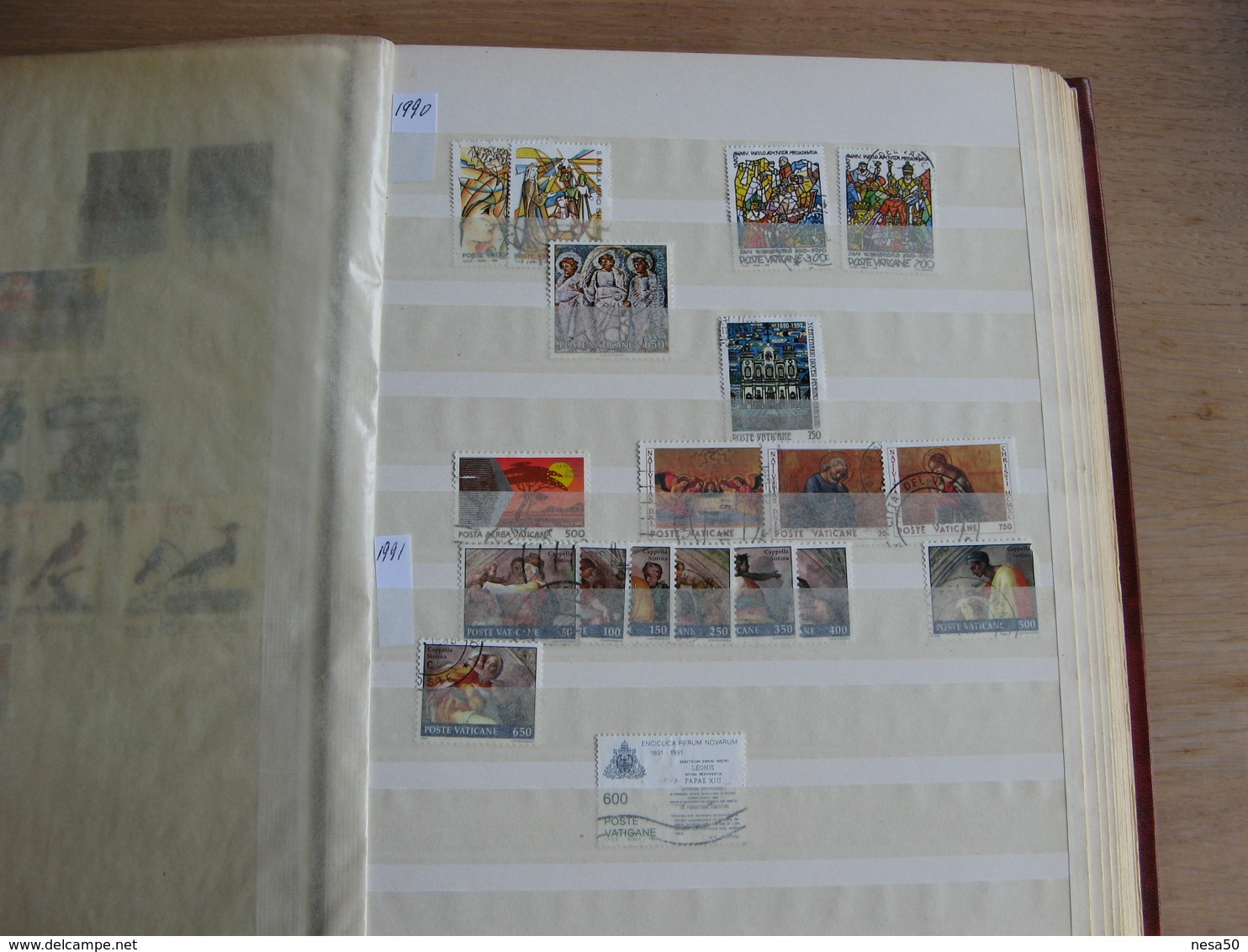 Vaticaan album 1929 - 2013 gestempeld , pagina's met zegels zijn afgebeeld