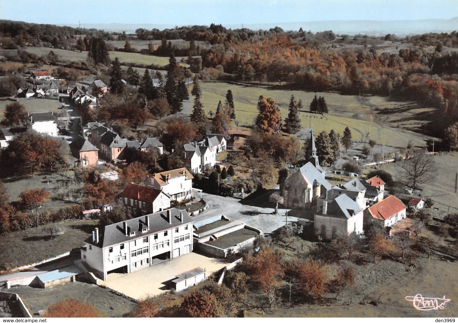 SAINT-YBARD - Vue Générale Aérienne - Tirage Couleurs Dentelé - Autres & Non Classés