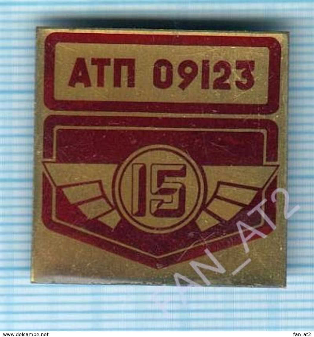 USSR / Badge / Soviet Union / UKRAINE Auto Transport Company 15 Years Taxi. KIEV. - Transportation