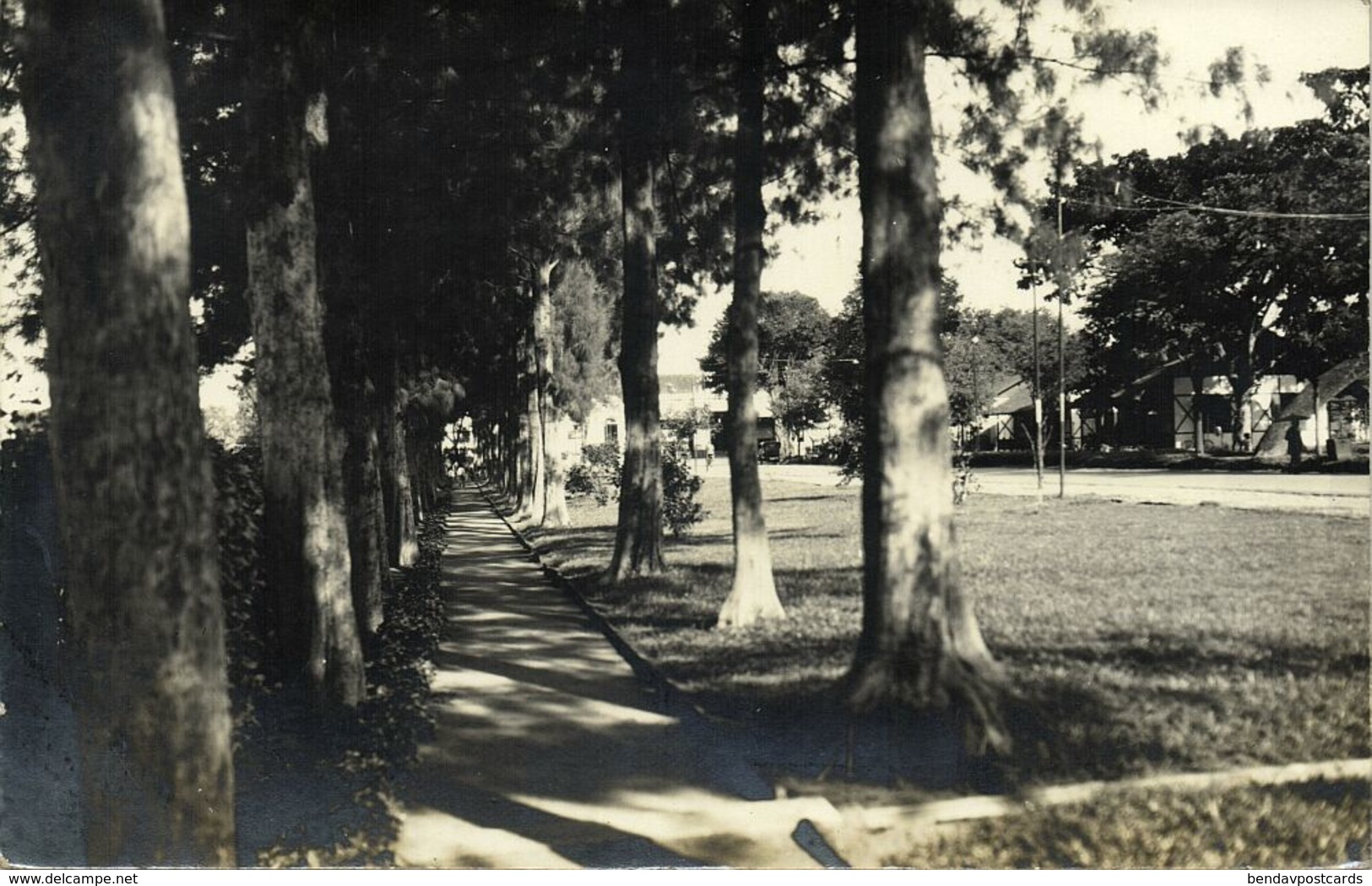 Indonesia, JAVA SURAKARTA SOLO, Street Scene (1930s) RPPC Postcard - Indonesië