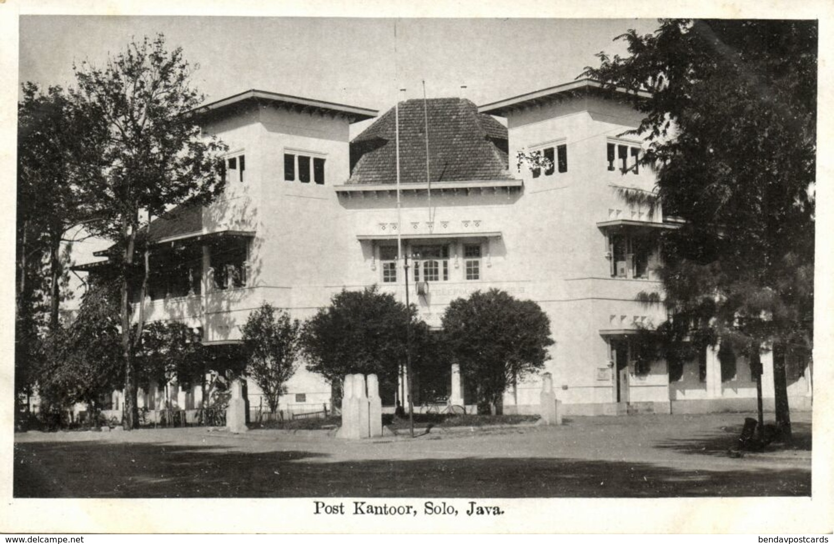 Indonesia, JAVA SURAKARTA SOLO, Post Office (1920s) Postcard - Indonesië