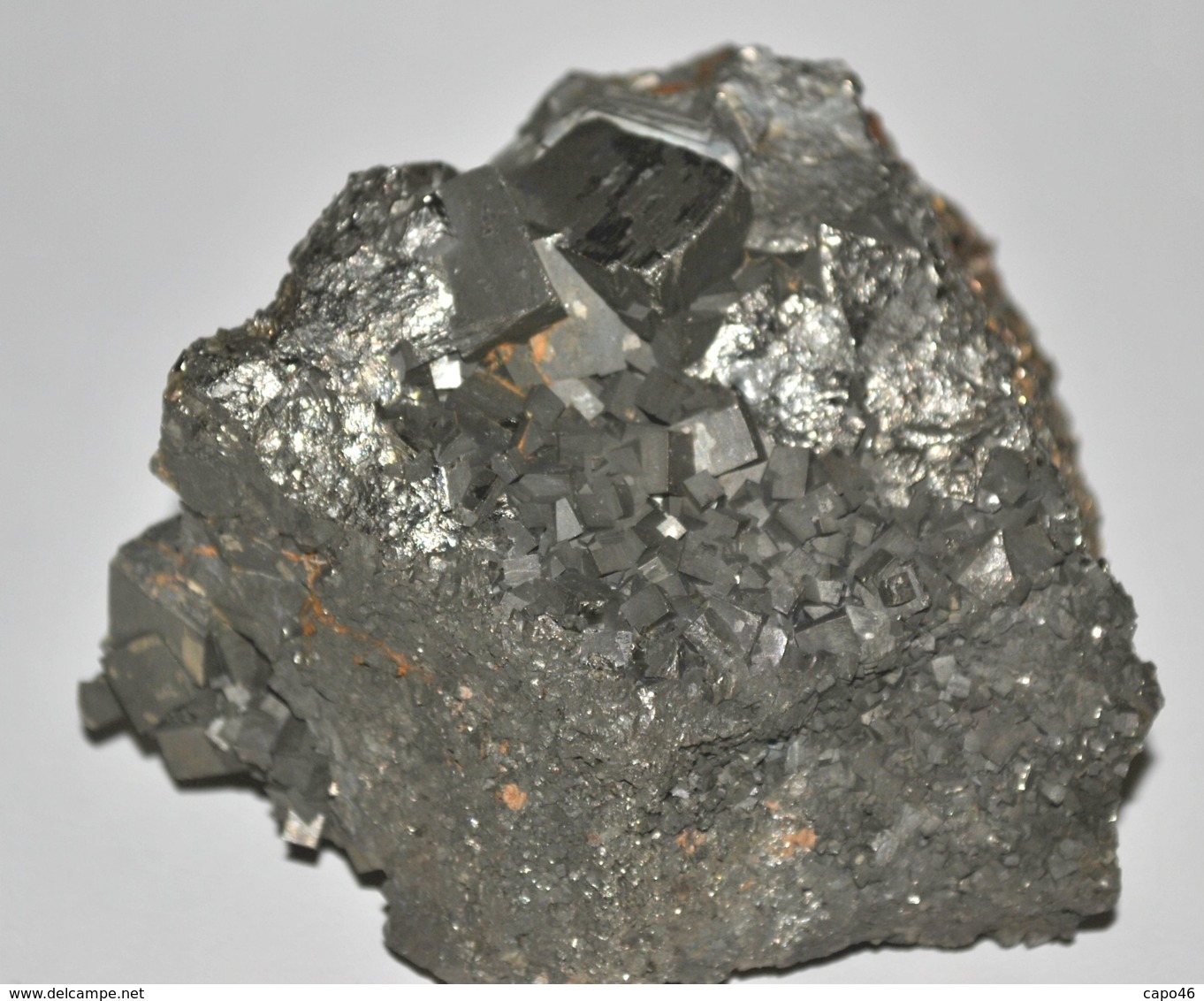 M 19 - PIRITE CUBICA - ISOLA D'ELBA - Mm 80x70 - Minerali