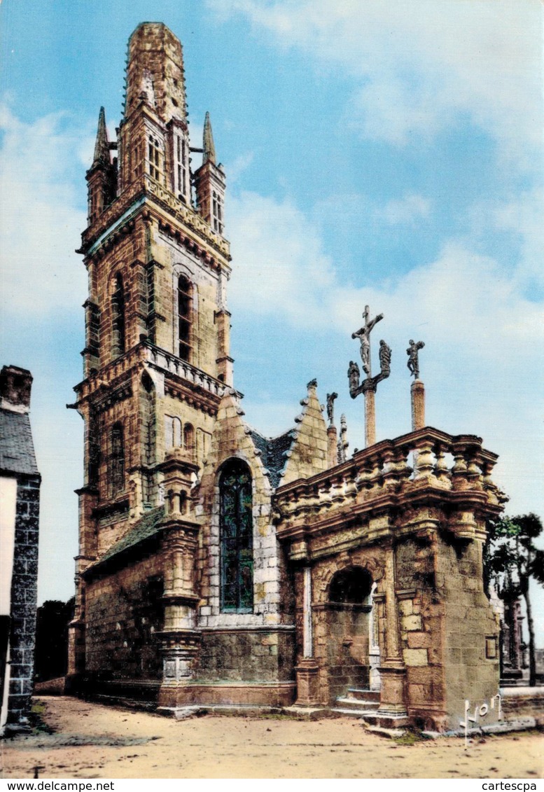 Lampaul L'arc De Triomphe Et L'eglise  CPM Ou CPSM - Lampaul-Guimiliau