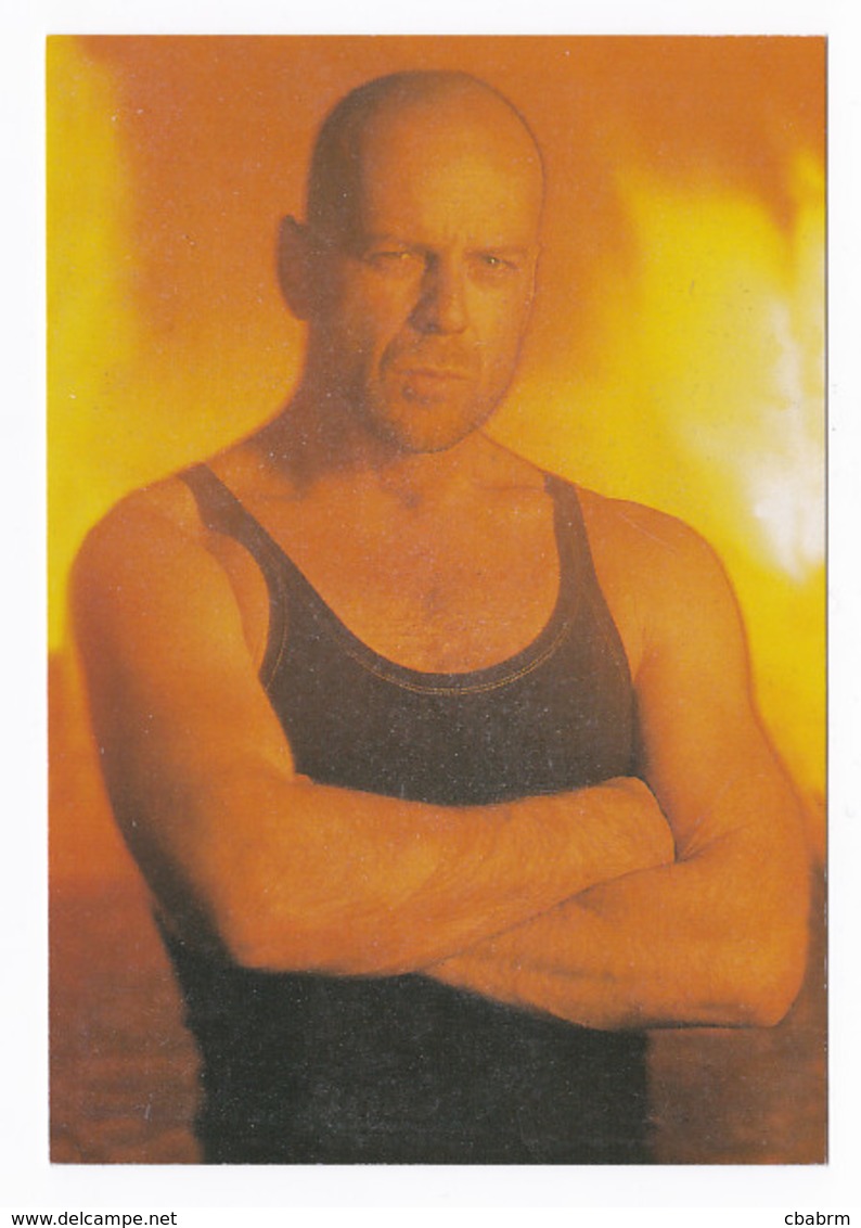 Bruce WILLIS  Carte Postale  N°  C 674 - Acteurs