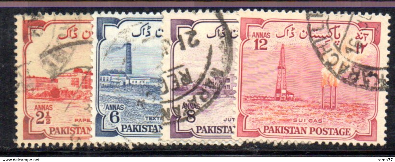 APR1736 - PAKISTAN 1955 ,  Yvert N. 73/76  Usata  (2380A)  INDIPENDENZA - Pakistan