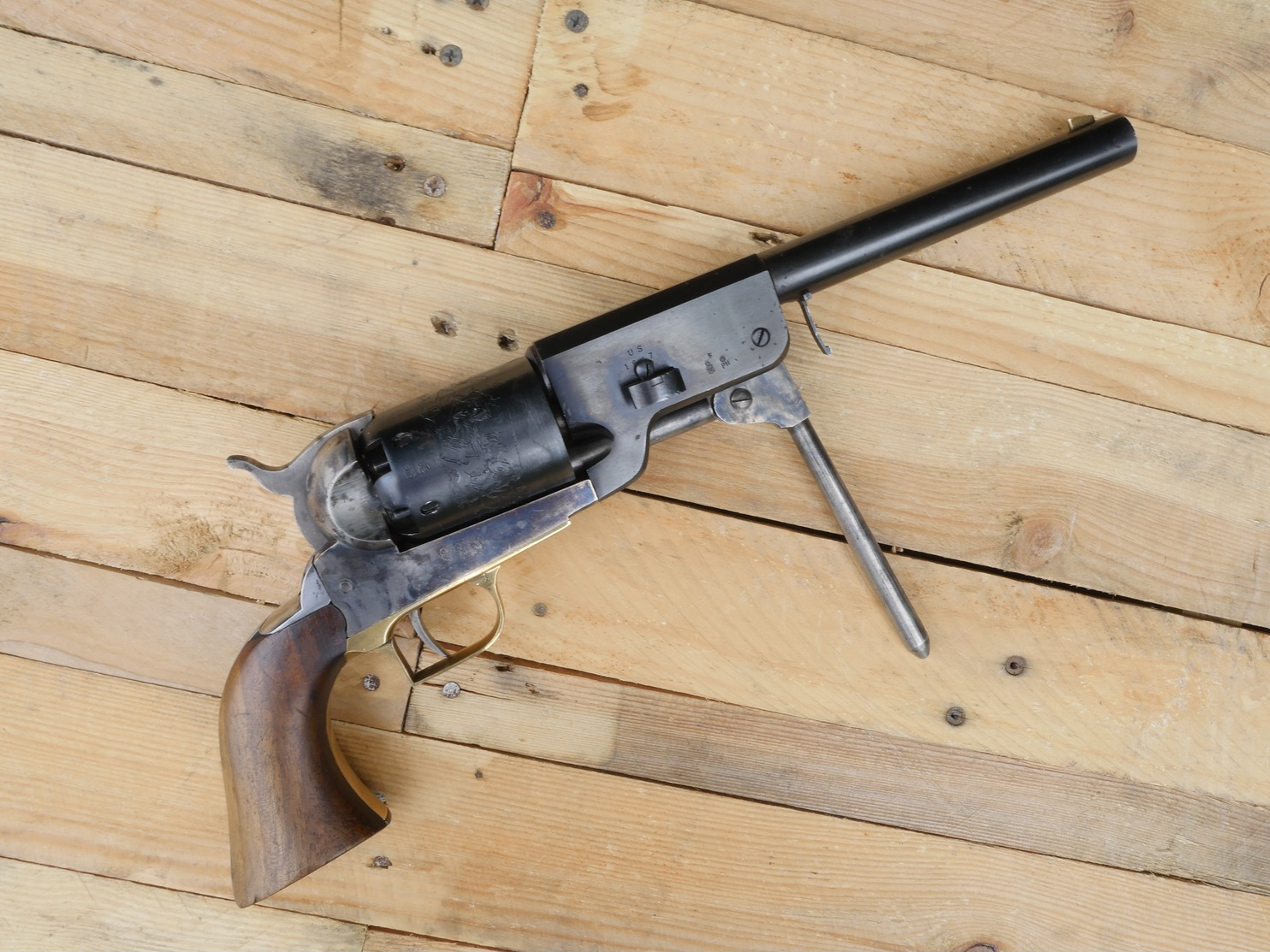 colt 1847 walker, COLT 1847 WALKER, revolver tir à poudre noire fabrication ARMY SAN MARCO, de 1974.