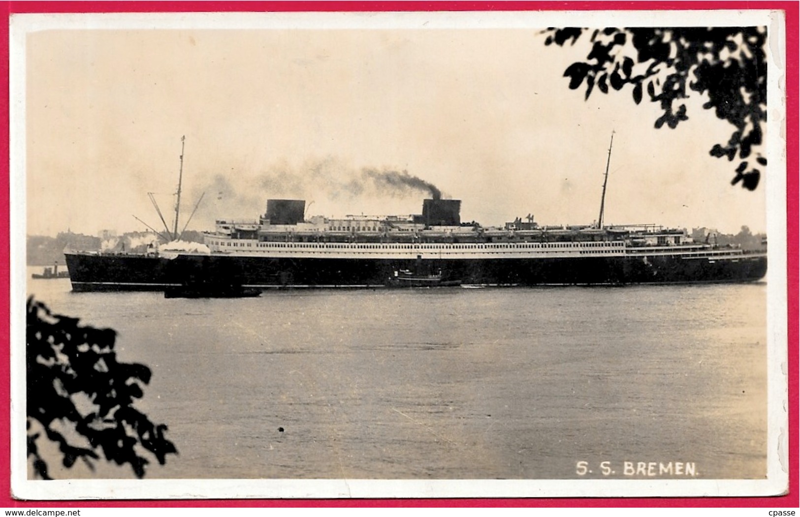 CPA AK Bateau PAQUEBOT S.S. BREMEN * Ship - Steamers