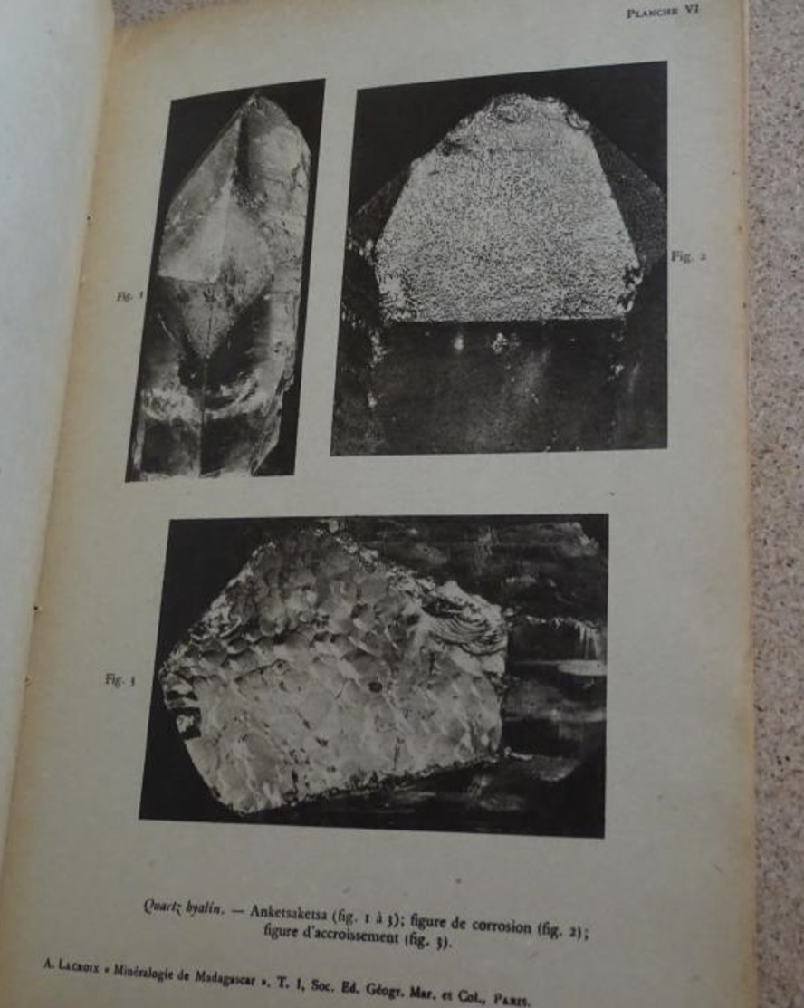 Notions Théoriques Et Pratiques De Géologie Et De Minéralogie Coloniales - émile Buisson - 1944 Ministère Des Colonies - Sciences