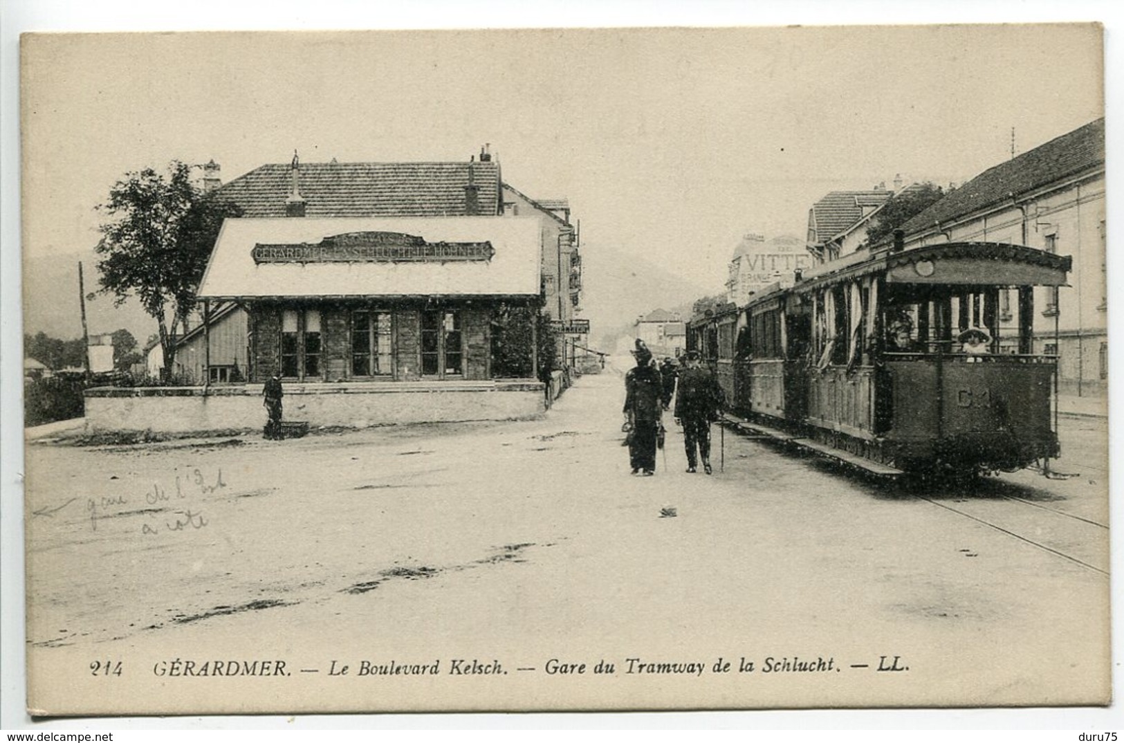 CPA * GÉRARDMER Le Boulevard Kelsch Gare Du Tramway De La Schlucht ( Beau Plan Sur Le Tram ) - Gerardmer