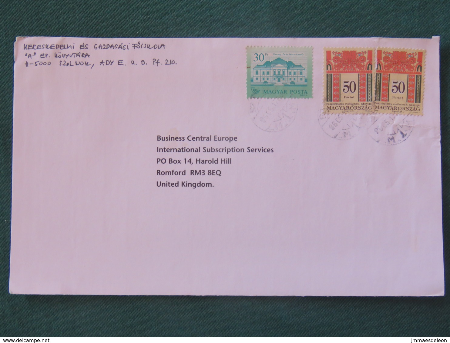 Hungary 2005 Cover To England - Castle - Lettres & Documents