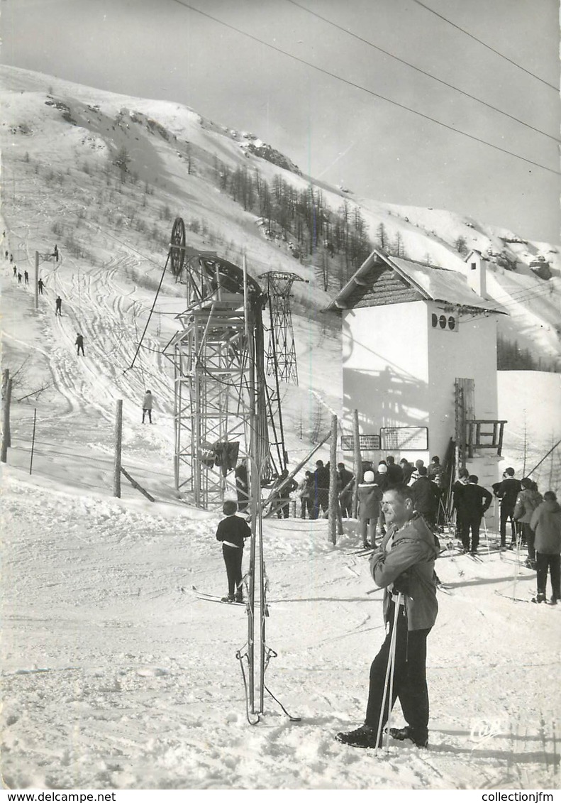 / CPSM FRANCE 06 "Auron, Les Teleski De Haute Plane" / SKI - Altri & Non Classificati