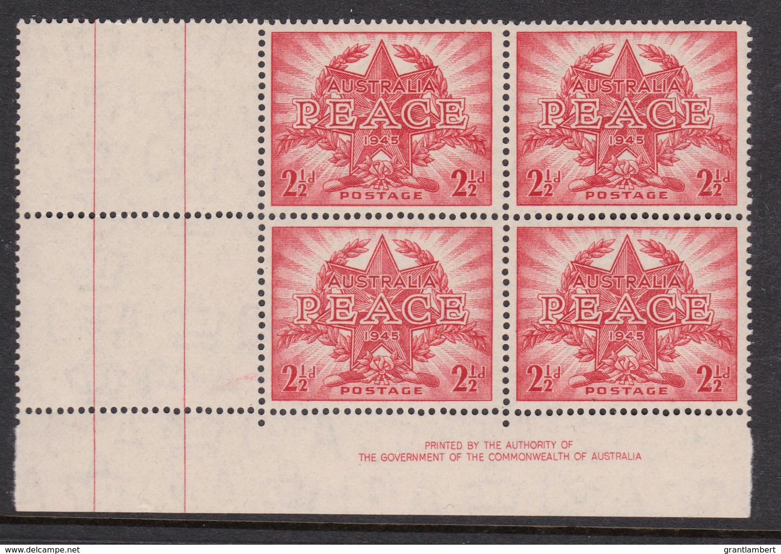 Australia 1945 Peace 21/2 D Gutter Imprint Block Of 4 MNH - Mint Stamps