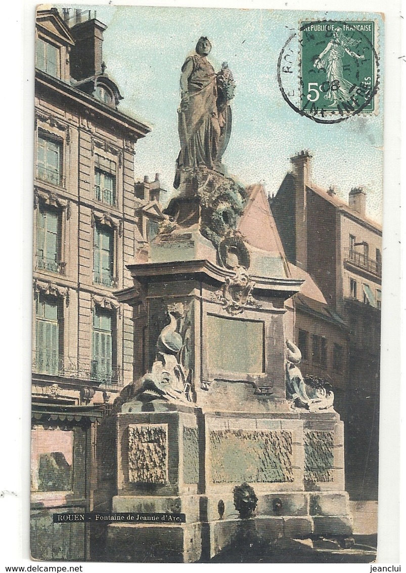 ROUEN . FONTAINE DE JEANNE D'ARC . CARTE COLORISEE AFFR SUR RECTO - Rouen