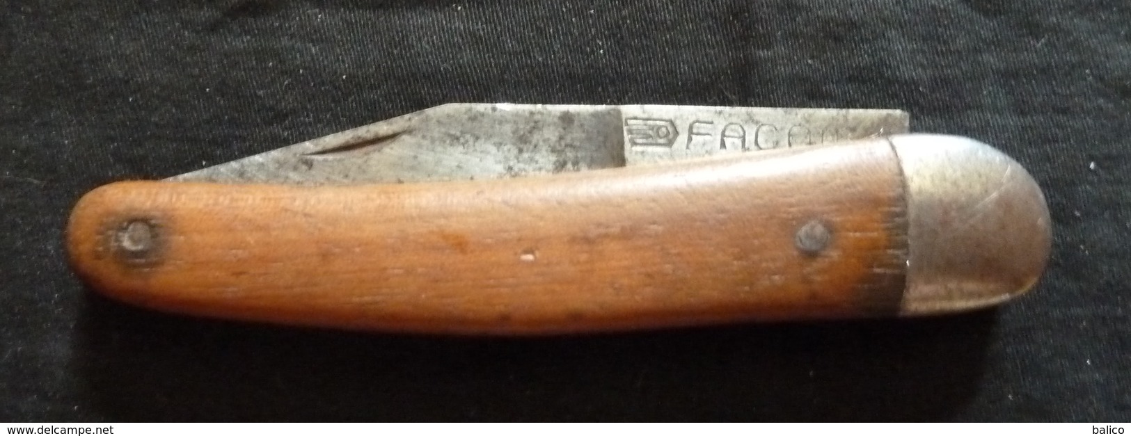 Couteau De Poche - FACON 840  Avec 2 Ergots - Couteaux
