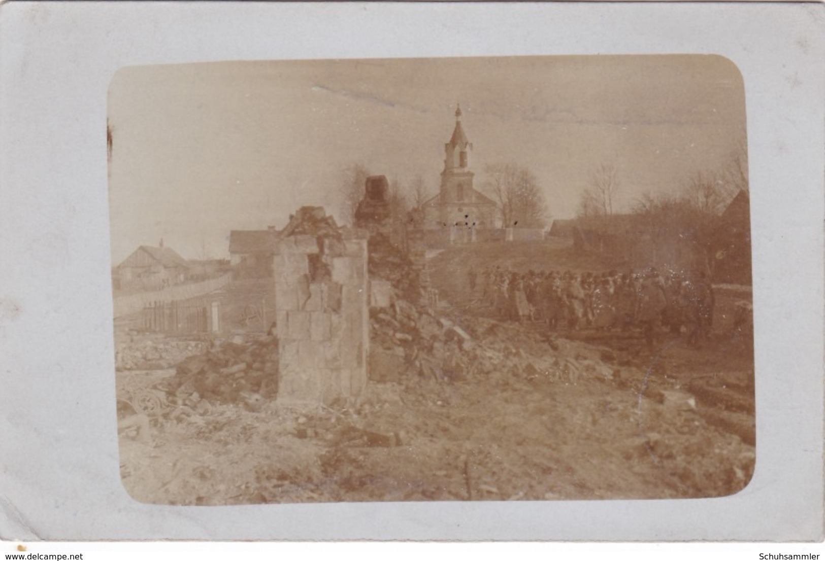 Alte Ansichtskarte Aus Sopockinie Bei Grodno  ( Сапоцкін, Sapockin ) -deutsche Soldaten Vor Zerstörten Häusern- - Belarus