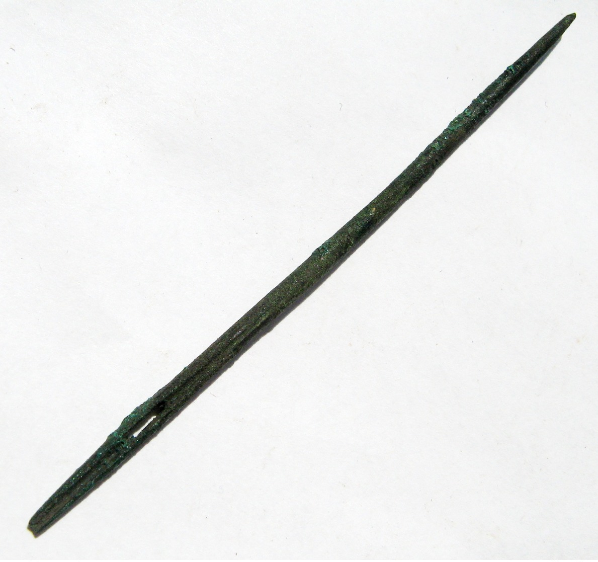 Ancient Vikings Bronze Needle 9-12 Century - Arqueología