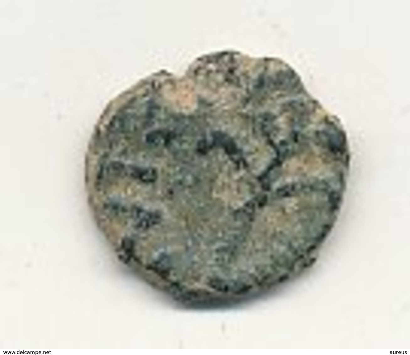 Fals Au Palmier  Bronze Vers 700 ( DAMAS ) OMEYYADES 14 Mm 2,21 Gr  VOIR SCANS - Islamitisch