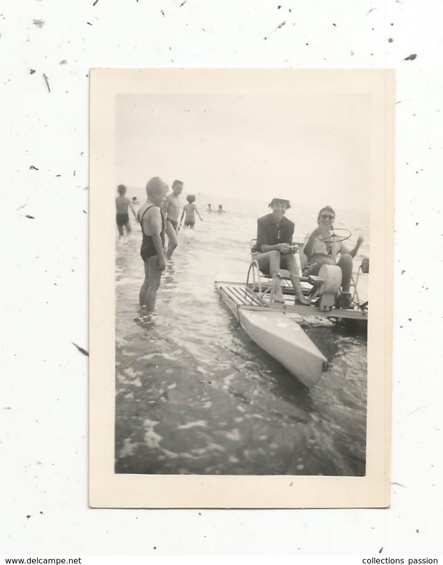 Photographie , Bateau ,pédalo ,90 X 65 Mm - Boats