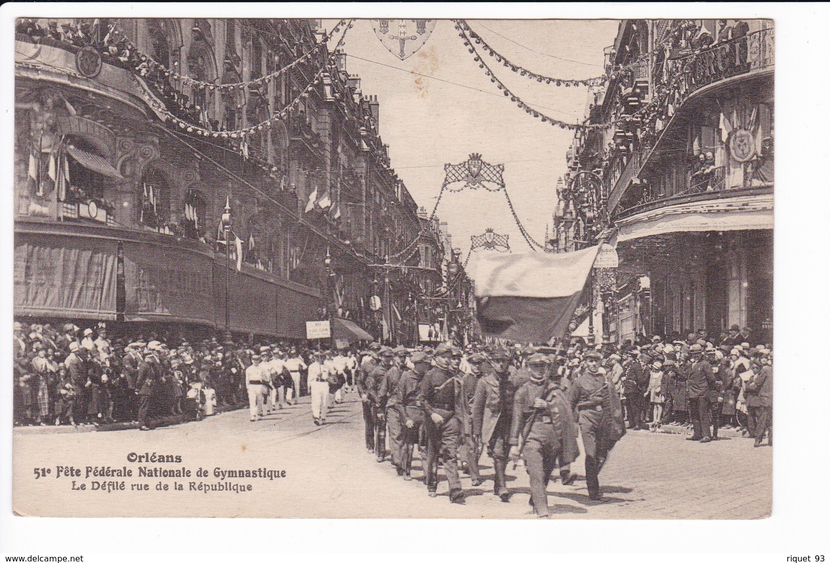 Orléans - 51è Fête Fédérale Nationale De Gymnastique. Le Défilé Rue De La République - Orleans