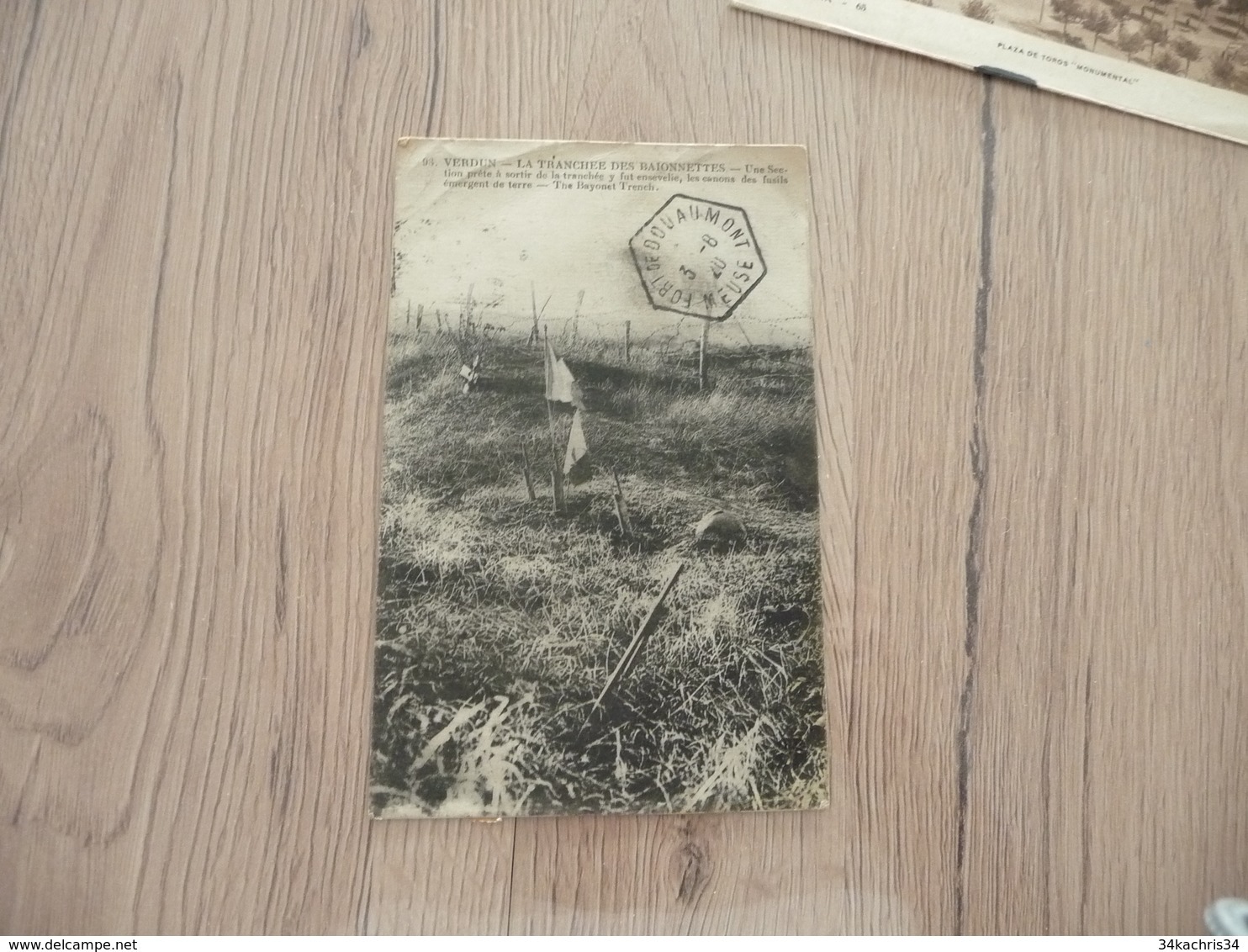 Sur CPA Verdun Cachet Hexagonal Fort De Douaumont Meuse 1920 - Cachets Militaires A Partir De 1900 (hors Guerres)