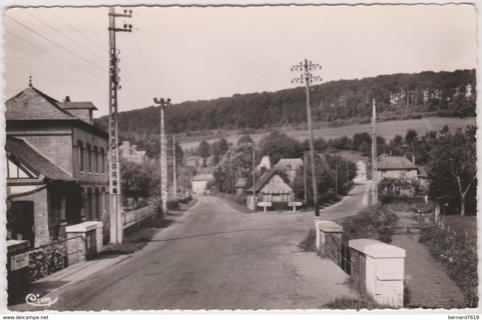 76  Bellencombre Route De Dieppe Vers La Foret - Bellencombre