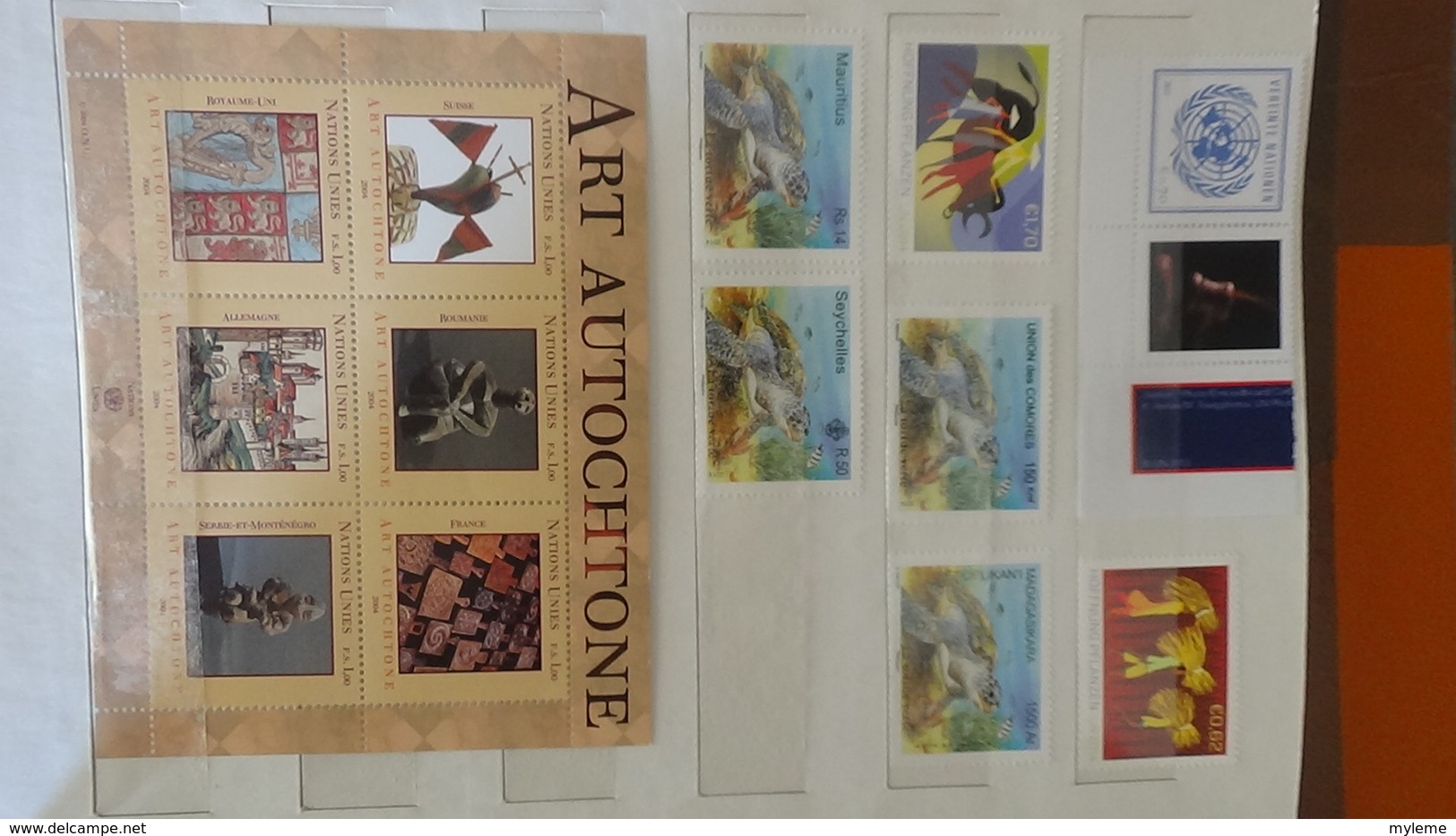 Album de timbres et blocs des Nations Unies. A saisir  !!!