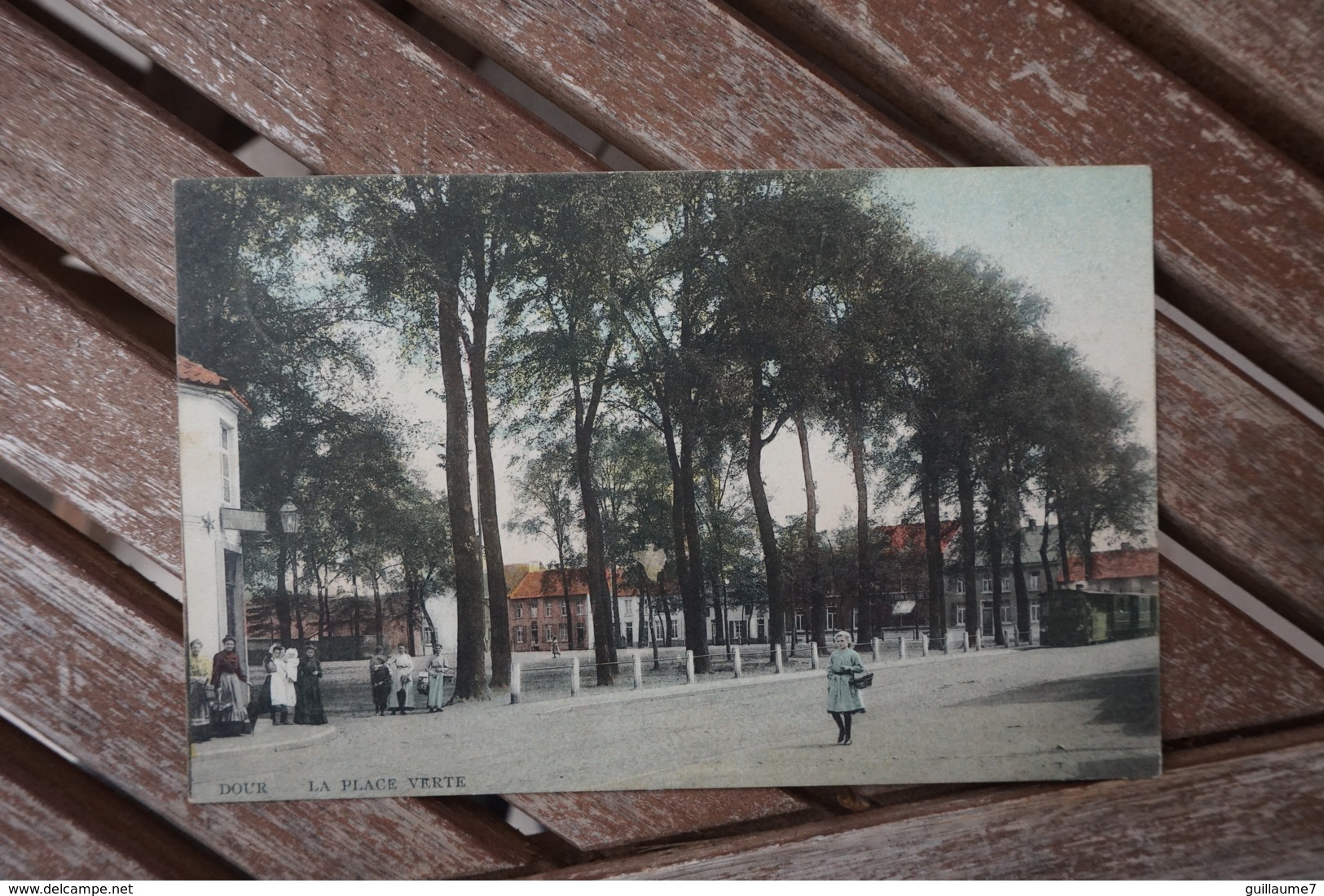 CPA - Dour - La Place Verte - Tram - Dour