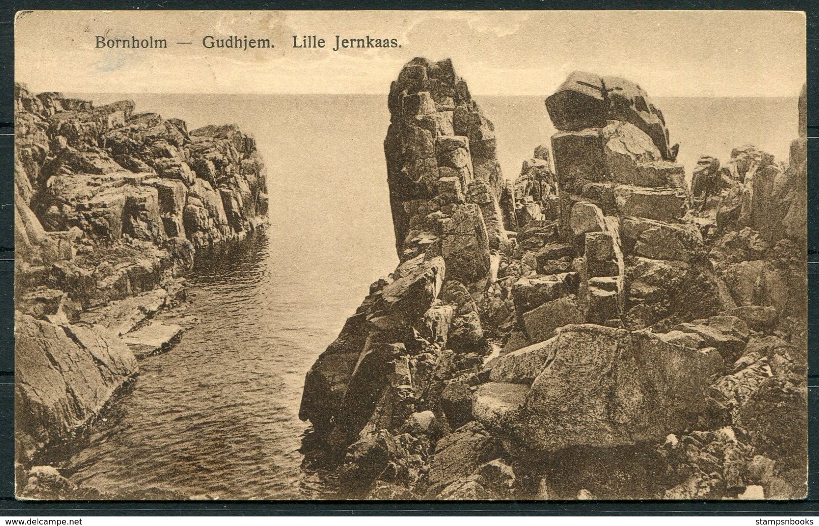 Denmark Bornholm Gudhjem. Lille Jernkaas Postcard. - Denmark