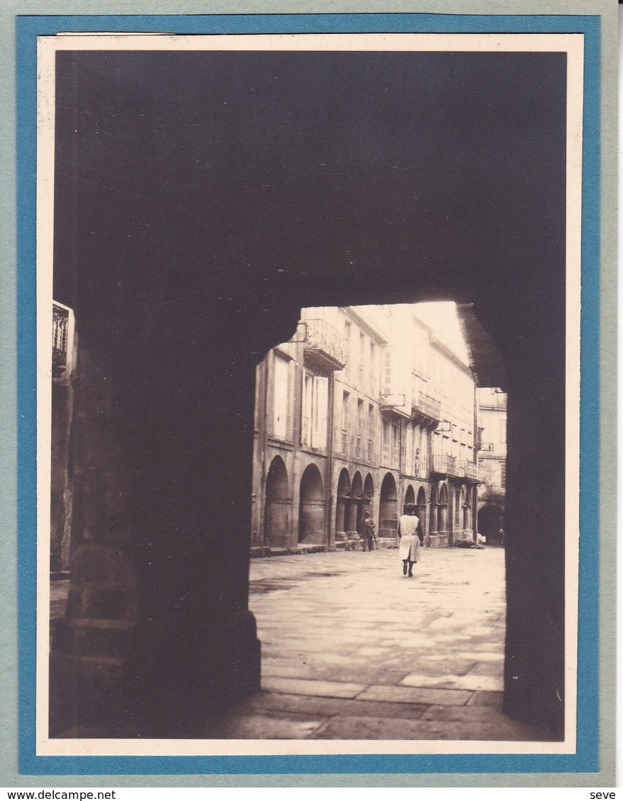 SANTIAGO De COMPOSTELLA  Rua Nueva  ESPAGNE 1929  Photo Amateur Format Environ 7,5 X 5,5 Cm - Lugares