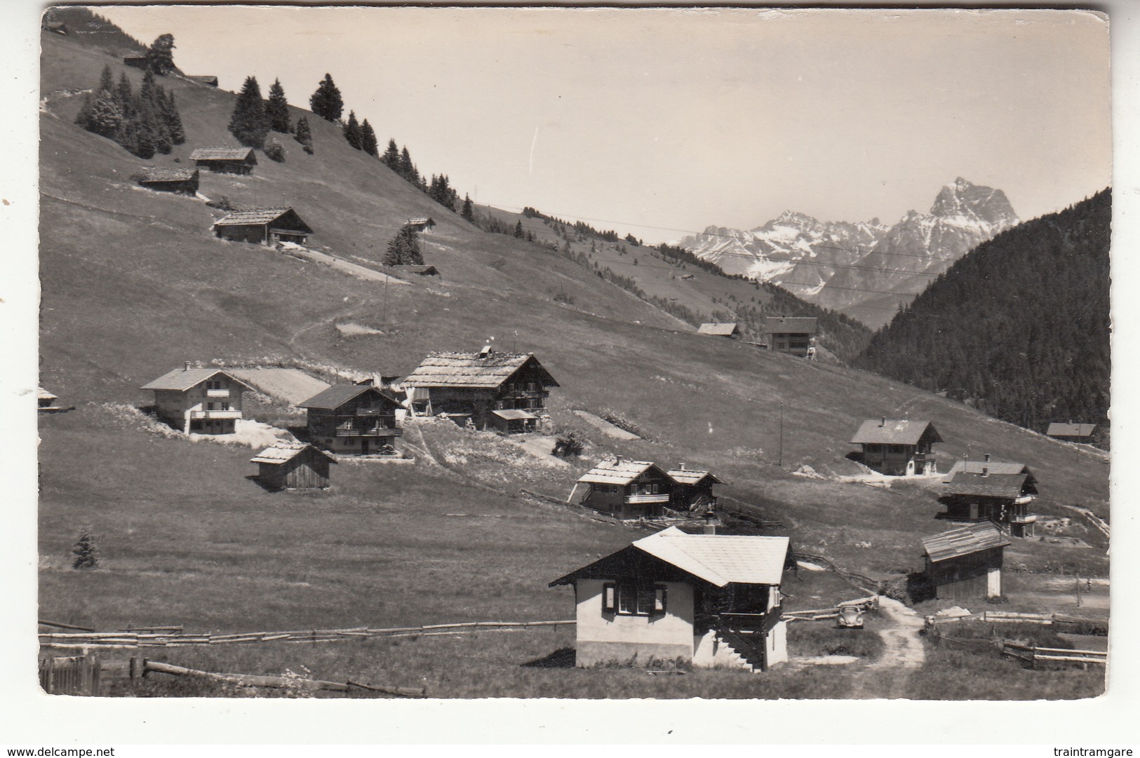 Suisse - Morgins - Groupe De Chalets - Volkswagen Beetle Coccinelle - Autres & Non Classés